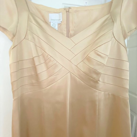 Donna Morgan Designer Dress - Picture 5 of 6